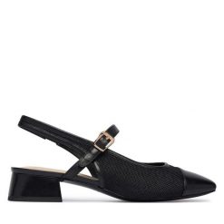 Czółenka Caprice. Czarne czółenka Caprice, bez wzorów, bez obcasa, bez zapięcia. Za 339.99 zł.