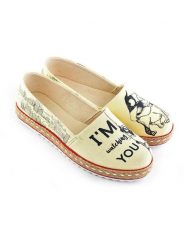 Goby Espadryle w kolorze beżowym ze wzorem rozmiar: 39. Czarne espadryle Goby, bez wzorów, z materiału, bez obcasa. Za 249.45 zł.