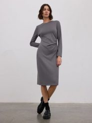 BGN Sukienka w kolorze antracytowym rozmiar: 38. Czarne sukienki BGN, na imprezę, bez wzorów, bez kołnierzyka, bez ramiączek, midi. Za 104.64 zł.