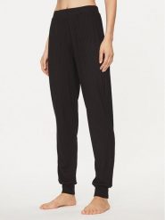 Guess Spodnie dresowe O3BB00 KBXB2 Czarny Regular Fit. Czarne spodnie dresowe Guess, z aplikacjami, z dresówki. Za 119.99 zł.