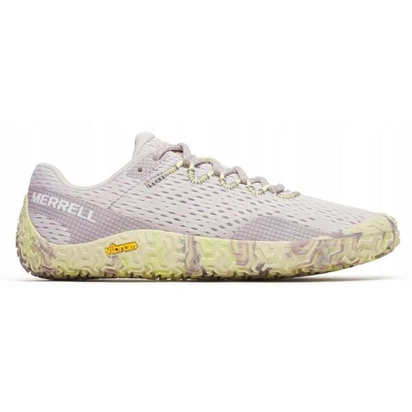 Buty sportowe dla kobiet Merrel VAPOR GLOVE 6. Czerwone buty sportowe lifestyle Merrell, bez wzorów, casualowe, bez zapięcia. Za 499.98 zł.