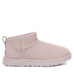 Śniegowce Ugg. Fioletowe śniegowce UGG, bez wzorów, bez zapięcia. Za 759.99 zł.