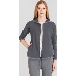 BLUZA DEHA. Szare bluzy Deha, l, bez wzorów, z kapturem. Za 220.00 zł.