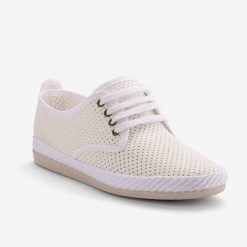 Damskie espadryle Coqui. Białe espadryle Coqui, bez wzorów, z bawełny, bez obcasa. Za 153.99 zł.
