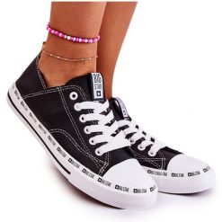 Damskie Trampki Big Star Ażurowe Czarne FF274023. Czarne trampki z aplikacjami, z gumy, retro, bez zapięcia. Za 228.69 zł.