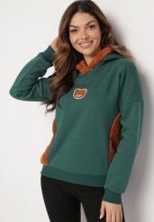 Zielona Bawełniana Bluza z Kapturem z Polarem i Naszywką Misia Hestada. Zielone bluzy Born2be, z aplikacjami, z bawełny, casualowe, bez ramiączek, z kapturem. W wyprzedaży za 93.49 zł.