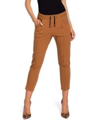 Made of emotion Spodnie w kolorze jasnobrązowym rozmiar: XL. Brązowe spodnie materiałowe Made Of Emotion, bez wzorów, z materiału. Za 130.81 zł.