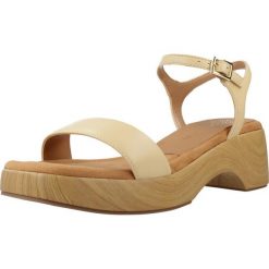 Sandały UNISA IRITA NTO Beżowy. Brązowe sandały Unisa, bez wzorów, ze skóry, sportowe, bez obcasa, bez zapięcia. Za 354.99 zł.