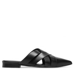 Klapki Eva Longoria. Czarne klapki Eva Longoria, bez wzorów, bez obcasa, bez zapięcia. Za 399.99 zł.