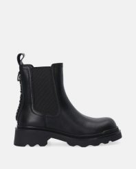SKÓRZANE SZTYBLETY Z ŁAŃCUCHEM B003LEBLOBB018. Botki Venezia, bez wzorów, ze skóry, bez obcasa, bez zapięcia. Za 319.00 zł.