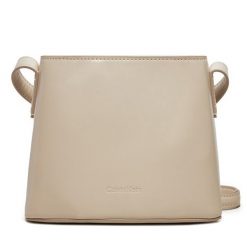 Torebka Calvin Klein. Listonoszki Calvin Klein, bez wzorów, bez dodatków. Za 309.99 zł.