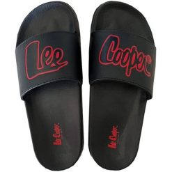 Klapki Lee Cooper LCW-24-42-2483LA czarne. Czarne klapki bez wzorów, z syntetyku, sportowe, bez obcasa, bez zapięcia. Za 135.33 zł.