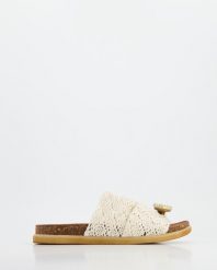 KLAPKI DAMSKIE 44655 MACRAME PA. Klapki Venezia, bez wzorów, bez obcasa, bez zapięcia. Za 239.00 zł.