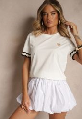 Biały Bawełniany T-shirt z Sercem Firile. Białe t-shirty Renee, l, bez wzorów, z bawełny, klasyczne, bez kołnierzyka, bez ramiączek. W wyprzedaży za 55.99 zł.