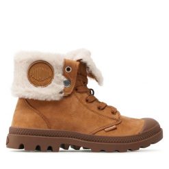 Trapery Palladium. Brązowe traperki Palladium, bez wzorów, bez obcasa, bez zapięcia. Za 669.99 zł.