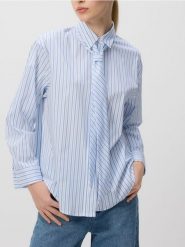 Koszula z ozdobnym wiązaniem - jasnoniebieski. Niebieskie koszule Reserved, l, bez wzorów, z bawełny, bez kołnierzyka, bez ramiączek. W wyprzedaży za 59.99 zł.