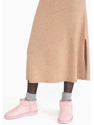 Blackfield Botki zimowe "Milli" w kolorze jasnoróżowym rozmiar: 40. Różowe botki Blackfield, bez wzorów, z materiału, bez obcasa, bez zapięcia. Za 135.49 zł.