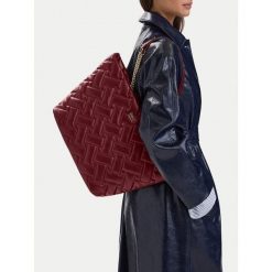 Torebka MEXX. Czerwone shopper bag Mexx, bez wzorów, bez dodatków. Za 229.99 zł.