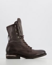 SZARE BOTKI 516224 SMOKE. Szare botki Venezia, bez wzorów, ze skóry, bez obcasa, bez zapięcia. Za 589.00 zł.