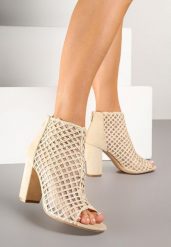 Beżowe Siateczkowe Botki Vices na Słupku Sovhira. Brązowe botki Renee, bez wzorów, z materiału, eleganckie, bez obcasa, na obcasie, bez zapięcia. Za 139.99 zł.