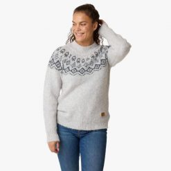 Sweter damski Swedemount Lofoten Wool Knit W. Szare swetry SWEDEMOUNT, bez wzorów, z tkaniny, sportowe, bez ramiączek. Za 249.99 zł.