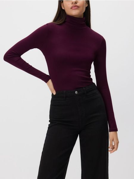 Bawełniany golf - bordowy. Czerwone swetry Reserved, l, bez wzorów, z bawełny, bez ramiączek. Za 49.99 zł.