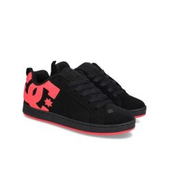 Buty dc-shoes czarne skórzane sportowe. Czarne buty sportowe lifestyle DC Shoes, bez wzorów, ze skóry, sportowe, bez zapięcia. Za 369.99 zł.