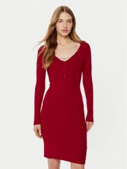 Guess Sukienka dzianinowa W5RK07 Z2YJ2 Czerwony Regular Fit. Czerwone sukienki Guess, m, z aplikacjami, z dzianiny, bez kołnierzyka, bez ramiączek. Za 379.99 zł.