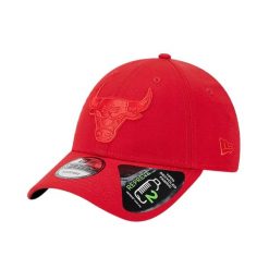 Czapka z daszkiem New Era 9FORTY NBA Chicago Bulls Repreve Outline 60424787. Czerwone czapki z daszkiem New Era, na wiosnę, bez wzorów. Za 109.00 zł.