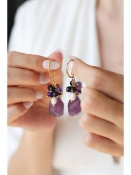 Pierres delicates Pozłacane kolczyki z ametystami rozmiar: onesize. Fioletowe kolczyki Pierres delicates, z ametystem, pozłacane. Za 95.92 zł.