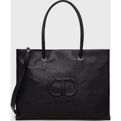 Twinset torebka skórzana kolor czarny. Czarne shopper bag Twinset, bez wzorów, na ramię, bez dodatków. Za 1,279.90 zł.