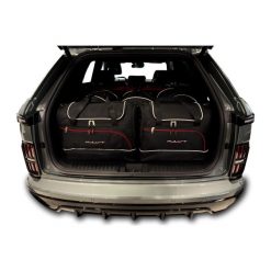 Torby Do Bagażnika Kgm Actyon 2024+ 5 Szt Kjust. Czarne torby podróżne KJUST, bez wzorów. Za 1,560.00 zł.