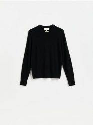 Kaszmirowy sweter - czarny. Czarne swetry Reserved, l, bez wzorów, z kaszmiru, bez ramiączek. Za 499.99 zł.