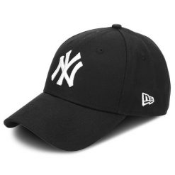Czapka z daszkiem New Era. Czarne czapki z daszkiem New Era, bez wzorów. Za 79.99 zł.