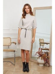 Joséfine Sukienka dzianinowa "Beka" w kolorze beżowym rozmiar: S. Brązowe sukienki Joséfine, na co dzień, s, bez wzorów, z dzianiny, bez kołnierzyka, bez ramiączek, midi, proste. Za 157.73 zł.