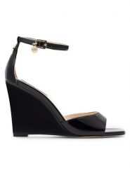 Nine West Sandały ALAYNA FF-2155 Czarny. Czarne sandały Nine West, bez wzorów, z syntetyku, bez obcasa, na koturnie, bez zapięcia. Za 199.99 zł.