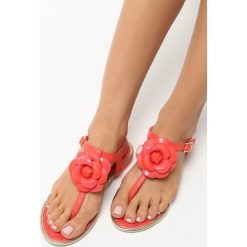 Czerwone Sandały Tangle. Czerwone sandały Born2be. Za 19.99 zł.