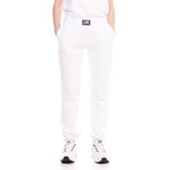 Spodnie dresowe z ściągacze na co dzień na siłownię. Białe spodnie dresowe LEONE 1947 APPAREL, bez wzorów, z bawełny, na fitness i siłownię. W wyprzedaży za 136.83 zł.