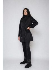 Steve Madden Parka w kolorze czarnym rozmiar: S. Czarne płaszcze Steve Madden, s, bez wzorów, bez kaptura. Za 173.99 zł.