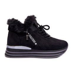 FB3 Buty Sportowe Na Platformie Z Futerkiem Czarne Jamarie. Czarne buty treningowe bez wzorów, bez zapięcia. Za 189.42 zł.