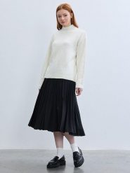 BGN Sweter w kolorze kremowym rozmiar: 40. Brązowe swetry BGN, bez wzorów, bez ramiączek. Za 121.99 zł.
