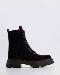 CZARNE BOTKI 0026003 BLACK-RE. Czarne botki Venezia, bez wzorów, z nubiku, bez obcasa, bez zapięcia. Za 249.00 zł.
