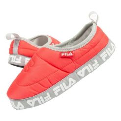 Kapcie Fila Comfider FFW0227.40062 czerwone. Czerwone kapcie bez wzorów, z gumy. Za 147.90 zł.