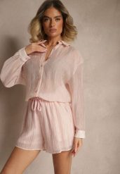 Jasnoróżowy Komplet z Tkaniny z Cyrkoniami Koszula i Szorty Jeniviela. Czerwone koszule Renee, l, bez wzorów, z tkaniny, eleganckie, bez kołnierzyka, bez ramiączek. W wyprzedaży za 143.99 zł.