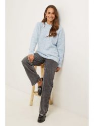 Soft Cashmere Sweter w kolorze błękitnym rozmiar: 36/38. Niebieskie swetry Soft Cashmere, bez wzorów, z kaszmiru, klasyczne, bez ramiączek. Za 117.45 zł.