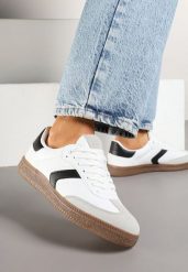 Białe Sneakersy w Stylu Tenisówek z Perforacją Aranaria. Białe buty sportowe lifestyle Born2be, bez wzorów, z jeansu, klasyczne, bez zapięcia. W wyprzedaży za 84.99 zł.