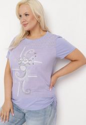 Fioletowy T-shirt z Bawełny Ozdobiony Cyrkoniami i Ściągaczami po Bokach Forena. Fioletowe t-shirty Born2be, xl, z aplikacjami, z bawełny, bez kołnierzyka, bez ramiączek. Za 79.99 zł.