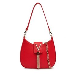 Torebka Valentino. Czerwone torebki klasyczne Valentino, bez wzorów, klasyczne, bez dodatków. Za 249.99 zł.