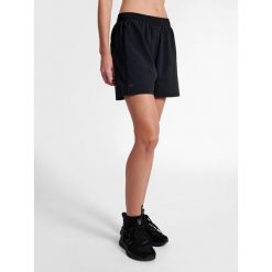 Damskie legginsy Newline Max. Czarne legginsy Newline, bez wzorów, z materiału, sportowe. Za 186.00 zł.