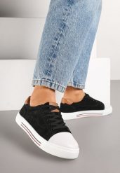 Czarne Skórzane Trampki na Płaskiej Podeszwie ze Skórzaną Wkładką i Kontrastowym Noskiem Helili. Czarne trampki Born2be, bez wzorów, z jeansu, bez zapięcia. Za 79.99 zł.